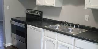 2 bedroom 1 bath apt Gallery 1