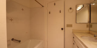 **Single-Story Foxenwoods Home on a Cul-de-Sac – Spacious Yard!** Gallery 8