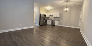 Highland Hills Gallery 18