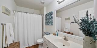 29 Edgewater Apartments Gallery 9