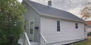 2 Bed 1 Bath Single Family Home in Wausau Gallery 1