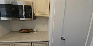 6100 Boardwalk Gallery 17