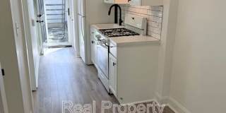 1447 Holbrook St NE Gallery 9