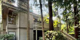 2 Bed / 2 Bath Downtown Bellevue condo $2,595/month 2 Bed / 2 Bath Downtown Bellevue condo $2,595/month Gallery 1