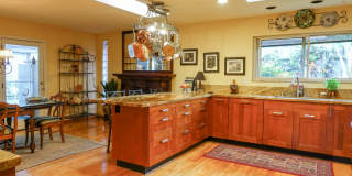 Furnished Single Story Home West of the Freeway Gallery 10