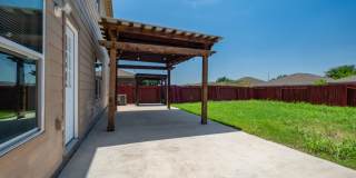 Attractive 4 Bedroom, 2.5 Bath, 2-Story Home in Manor! Gallery 24