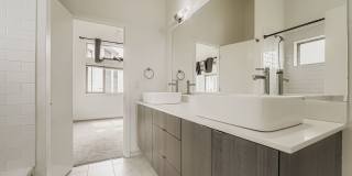Modern 2-Bed, 2-Bath Townhome with Air-Conditioning in Rainier Beach Gallery 10