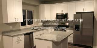 A Must See Beautiful Townhome in Herriman! Gallery 1