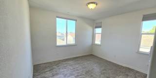 Stunning 3BR 3.5 BATHROOM House in Hayward Gallery 6