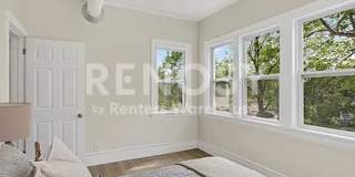 2BD/1BA Duplex in Minneapolis Available Now! Gallery 7