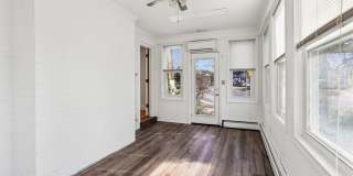 212 FREDERICK Avenue S Gallery 33