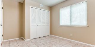 4-BEDROOM IN BLOSSOM PARK Gallery 13