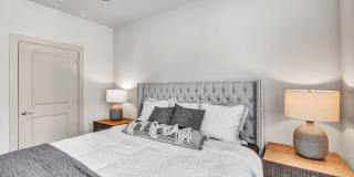 The Peri on Westheimer Gallery 9