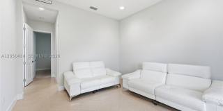 15239 Goldfinch Cir Gallery 35