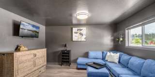 219 East Coeur D'Alene Lake Drive - 10 Gallery 1