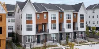 **NEWLY DEVELOPED TOWNHOME COMMUNITY MINUTES FROM DOWNTOWN NASHVILLE** Gallery 8
