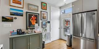 Stunning 2BR/2.5BTH Condo with Rooftop and RESERVED PARKING! Near HOWARD U! Gallery 7