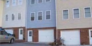 2 Bedroom 2.5 Bath Townhouse with 1 car garage 2 Bedroom 2.5 Bath Townhouse with 1 car garage Gallery 1