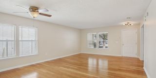 2346 ADAMS LAKE Boulevard Gallery 6