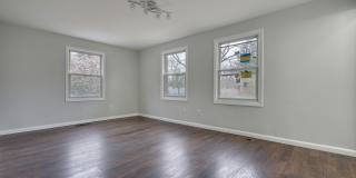 13 Swain Avenue Gallery 7