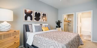 Aurora Apartments Gallery 30