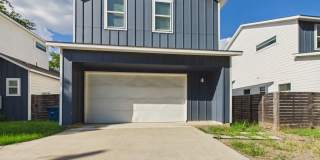 Modern East Austin Living | Stylish Studio, 2-Bath Home Minutes from Downtown & Austin-Bergstrom Airport Modern East Austin Living | Stylish Studio, 2-Bath Home Minutes from Downtown & Austin-Bergstrom Airport Gallery 1