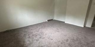 418 Pacific Street Gallery 2