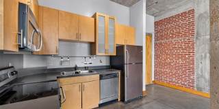 1601 Washington Avenue Gallery 10