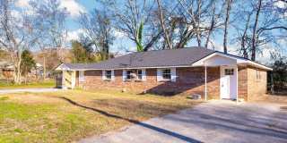 3217 Copperstone Trl. - Recently remodeled 2 bed/1 bath unit in Chattanooga, TN! *NO Application Fees!* $1,195/mo. Gallery 1