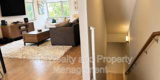 2436 Forest Avenue Gallery 41