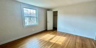 2 Bedroom In Meadowthorpe ! Gallery 11