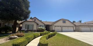 Beautiful 4 Bedroom, 3 Bathroom Home with Enclosed Patio & Stunning Backyard Beautiful 4 Bedroom, 3 Bathroom Home with Enclosed Patio & Stunning Backyard Gallery 1
