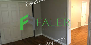 Huge Yard and Charming Home! Gallery 5