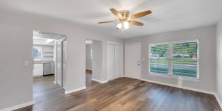 3377 Sherwood Drive - A Gallery 6