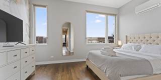 2437 W Jackson Boulevard Gallery 15