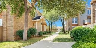 SUMMERTREE PLACE Gallery 15