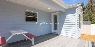 Updated Three Bedroom Home in Milwaukie - Large Fenced Yard! DEPOSIT SPECIAL Gallery 20