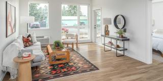 Heirloom Gallery 13