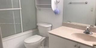 8936 W Flagler St Gallery 7