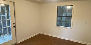 10 NE Racetrack Road Gallery 13