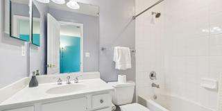 26368 STRATHAVEN Court Gallery 23