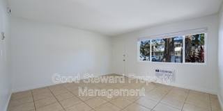 410 N Clark St. Gallery 7