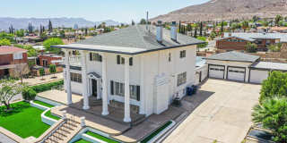 1701 ELM Street Gallery 116