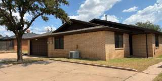 3 Wagnon Drive unit: A Gallery 1