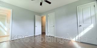 1512 Basewood Drive Gallery 19