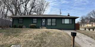 Charming 3 Bedroom Home Gallery 1