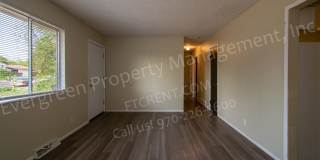 3-Bedroom Home Near Dining and Shopping Gallery 35