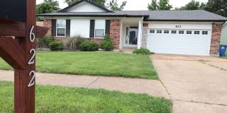 Updated 3BR/2BA Ranch with Garage, Basement & Community Pool Gallery 6