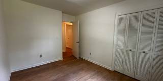 113 Sherwood - Oak Manor Townhome Gallery 17