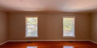Beautiful Tri Level Home in Vanstory Hills Gallery 8